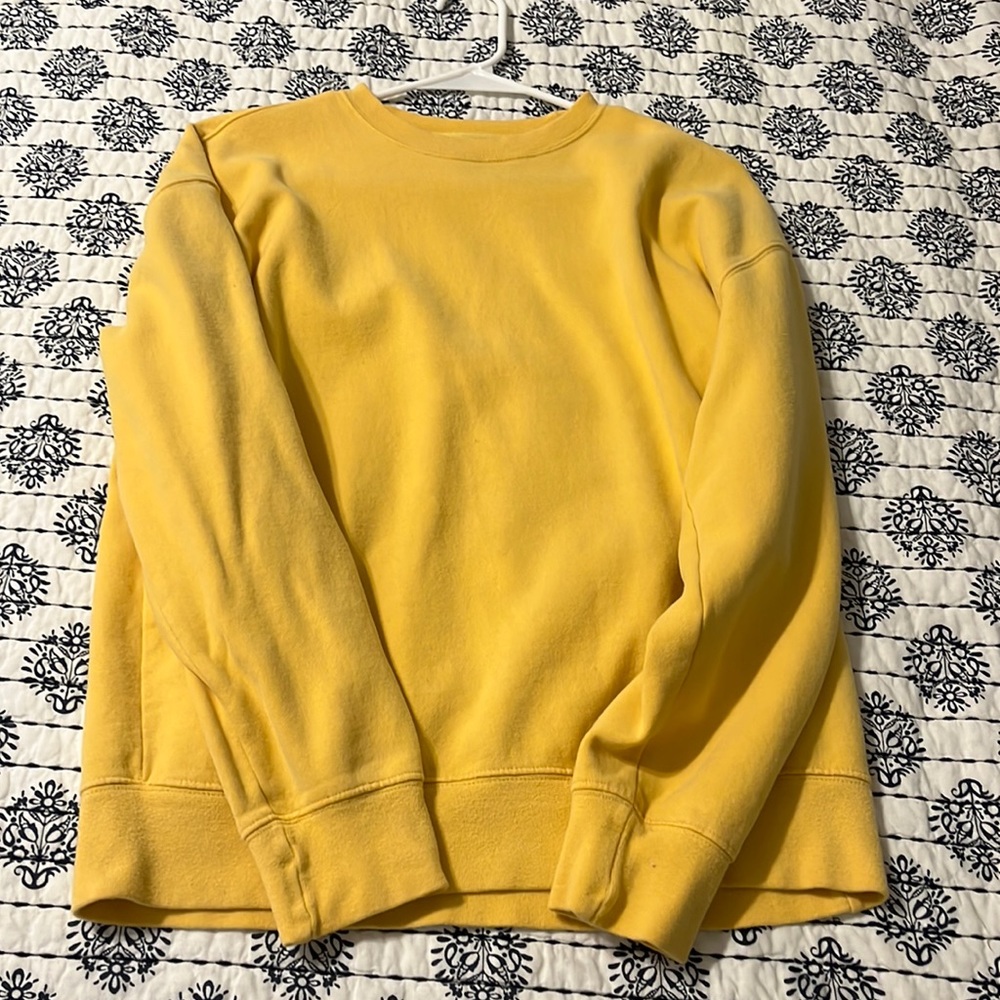 Yellow sweater